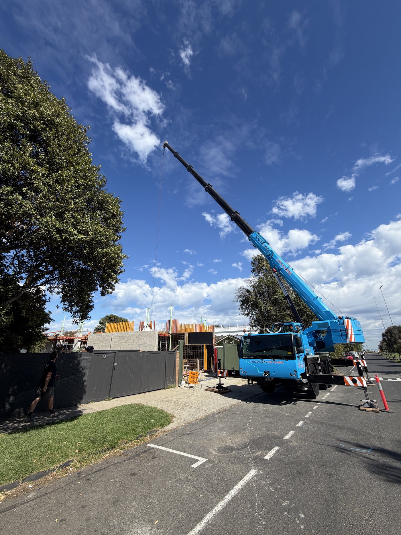 W.AQUA crane lift