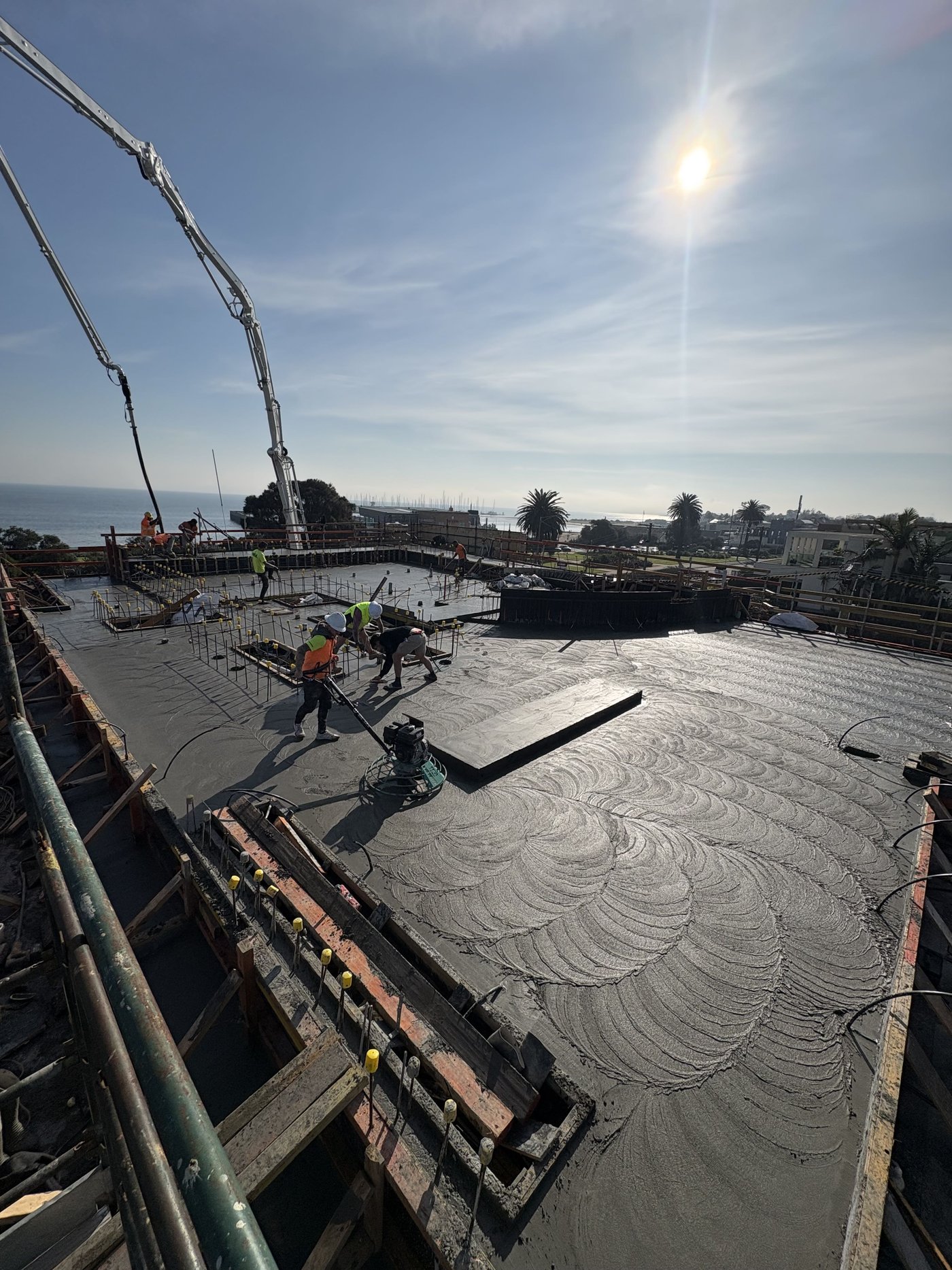 W.ESPLANADE slab pour